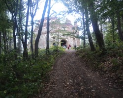 Його твердиня